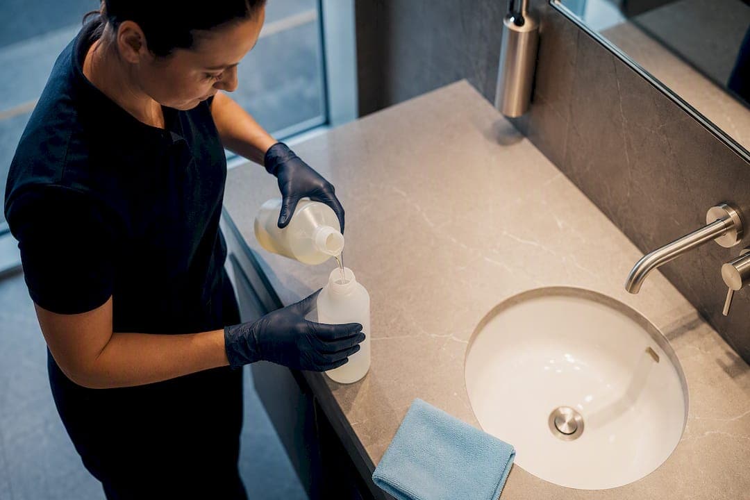 Green cleaning benefits: 30–53% lower GWP and proven hygiene